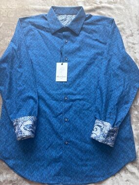 NWT Robert Graham "Dimella" Blue Jacquard Classic Fit Shirt - Size M